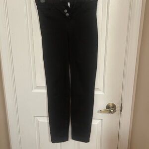 No Boundaries Black Skinny Jeans for Women